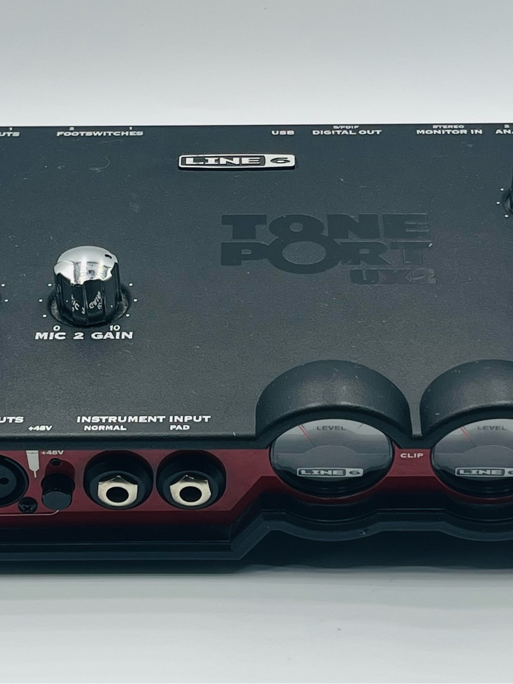 Line 6 TonePort UX2 Audio Interface - Black and Red